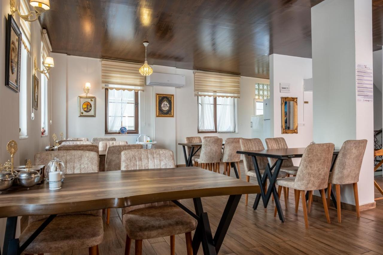 Fatma Sultan Oldtown & Restaurant ,100mb Fast Internet אנטליה